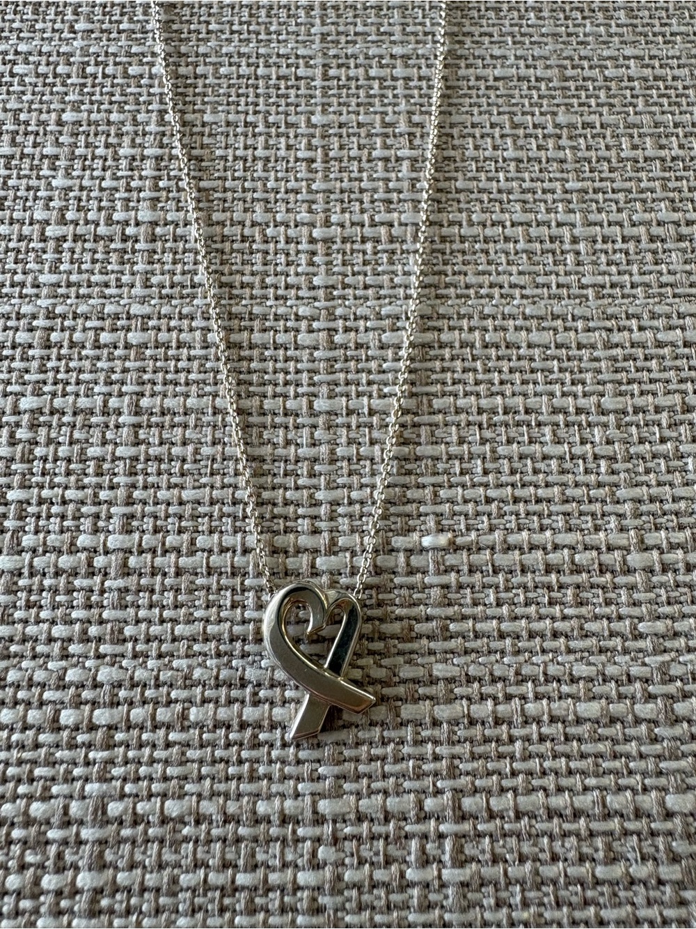 Tiffany & Co. Silver Ribbon Heart Pendant Necklace